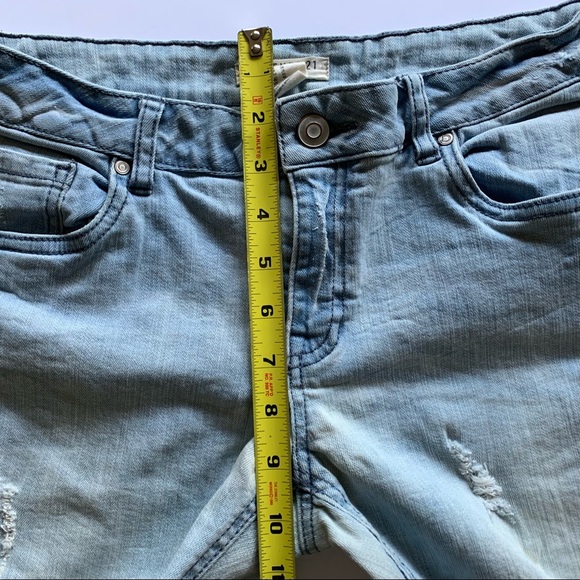 FOREVER 21 Jeans - Picture 8 of 10
